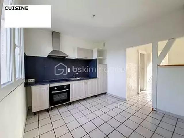 Vichy 03200 Achat / Vente appartement 4 pièces t4 cave