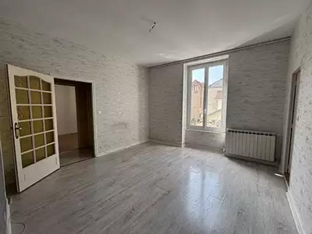 Vichy 03200 Achat / Vente appartement 3 pièces t3