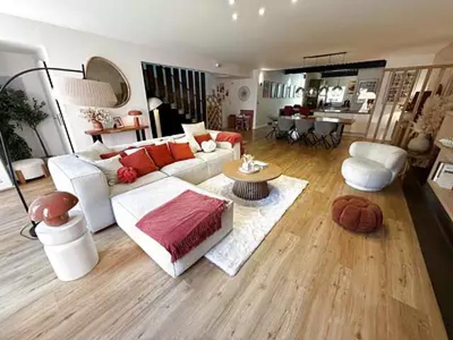 Vichy 03200 Achat / Vente maison 7 pièces t7 piscine