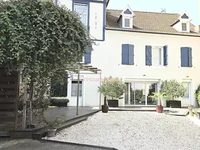 Vichy 03200 Achat / Vente maison 7 pièces t7 terrasse parking