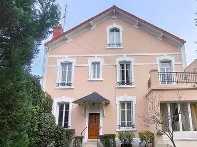 Vichy 03200 Achat / Vente maison 6 pièces t6 terrasse