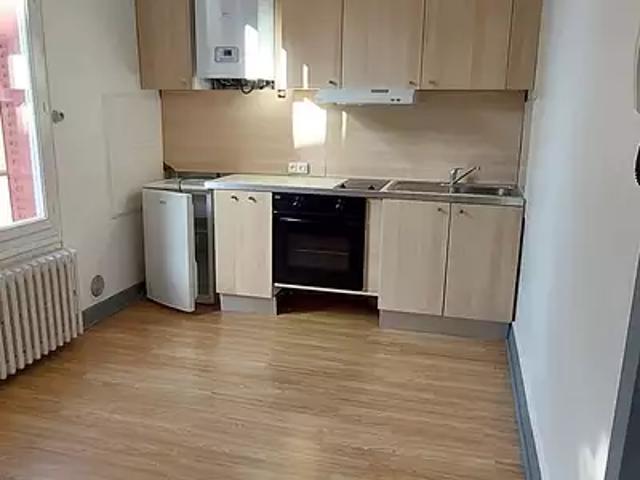Vichy 03200 Location appartement 2 pièces t2