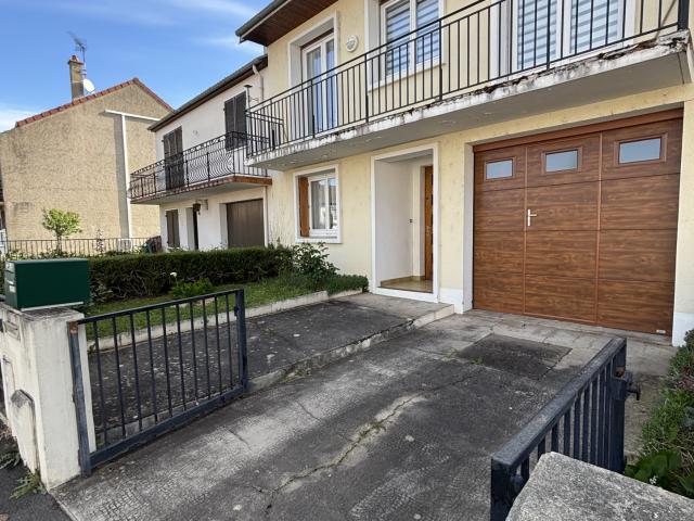 VICHY Quartier Beauséjour Maison avec garage et jardin