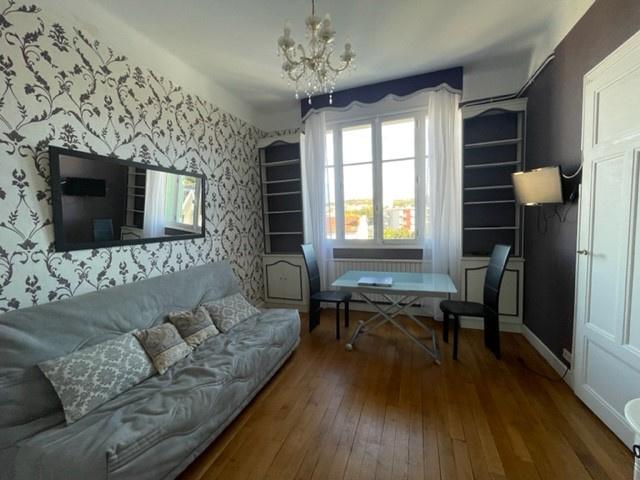 Vichy quartier de France, studio meublé