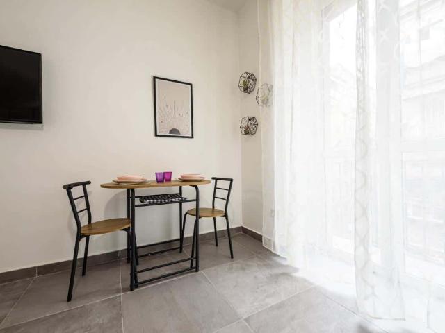vico Lammatari 93, Napoli