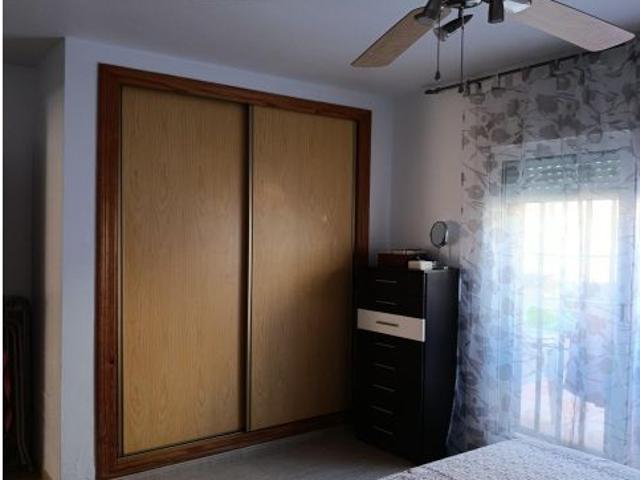 Vida mediterránea a tu alcance: piso de 2 dormitorios, 2 baños y piscina comunitaria en Palomares
