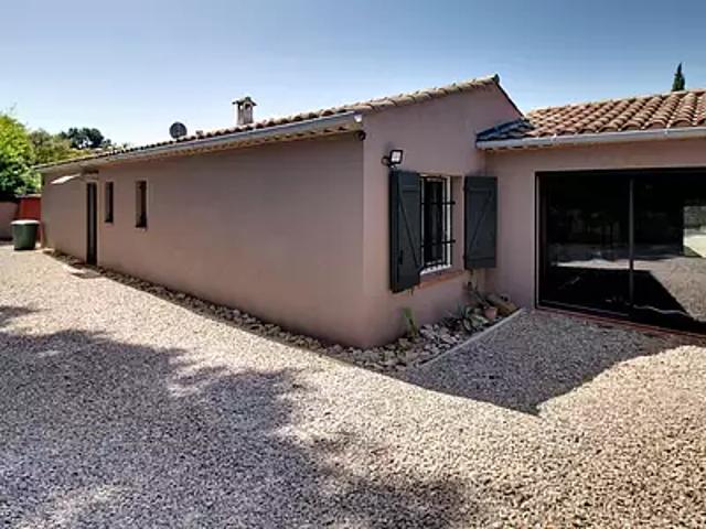 Vidauban 83550 Achat / Vente maison 5 pièces t5 au dernier étage piscine