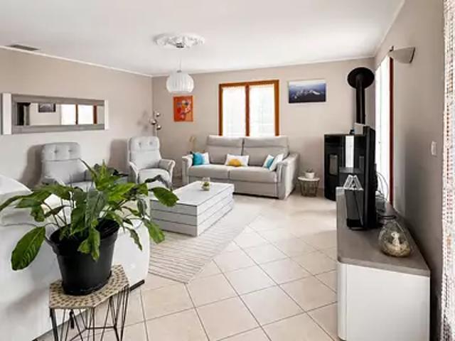 Vidauban 83550 Achat / Vente maison 5 pièces t5 piscine jardin