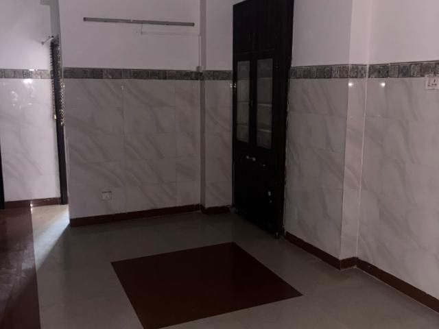 Vidhayak Colony 2 Bedroom 800 Sq. Ft. Builder Floor in Nyay Khand I Ghaziabad Listing ID: #10160