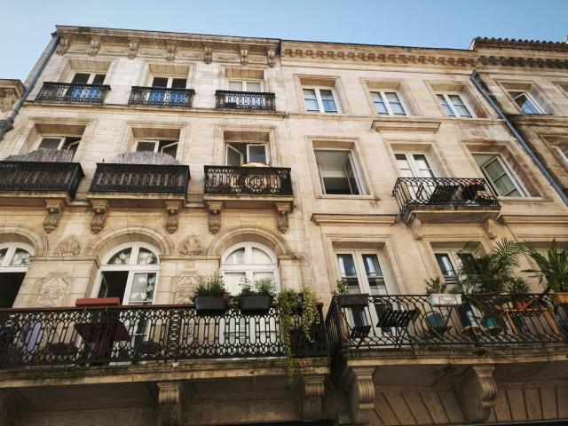 VIEUX BORDEAUX STUDIO entièrement rénové