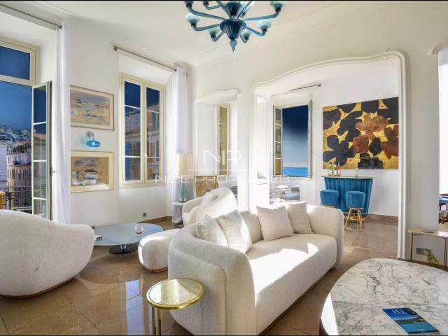 Vieux Nice, à 2 pas du Cours Saleya, appartement d’exception de