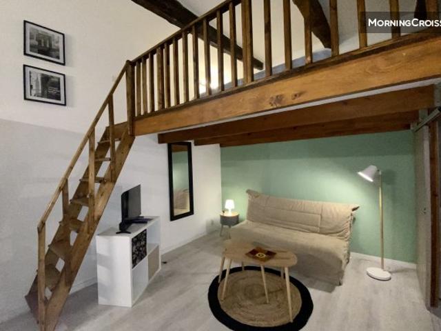 Vieux Port 25 m2 + mezzanine meublé