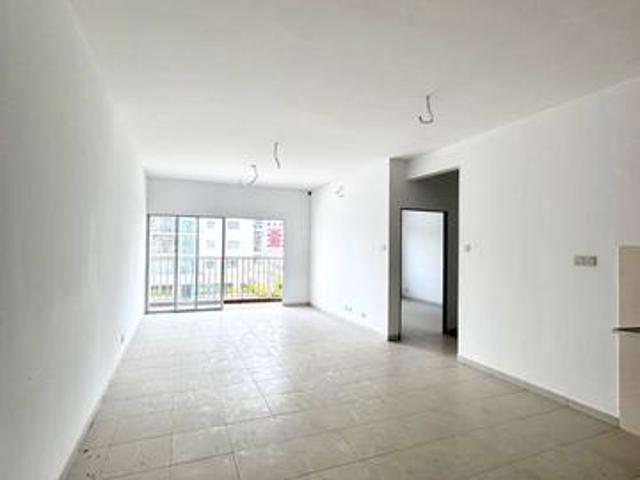 View Pool 1089sqt with balcony Suria Jelatek Residence KL