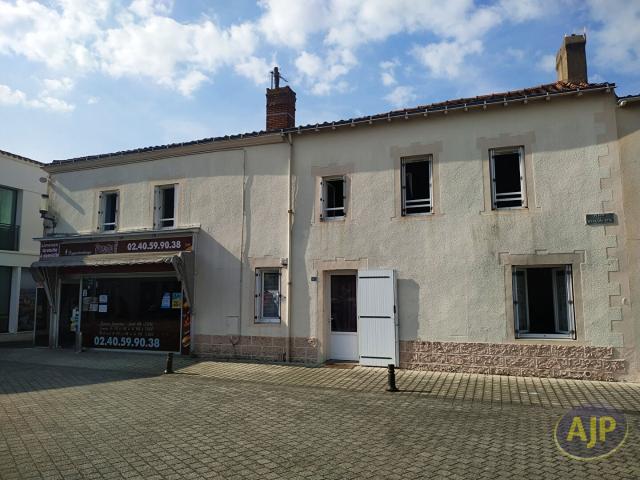 Vieillevigne Vente Immeuble 44