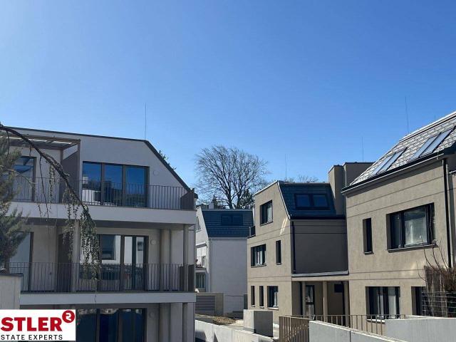 Viel Charme, viel Stil – Sanierte Altbau Wohnung im Herzen der Stadt Käufer Provisionsfrei!