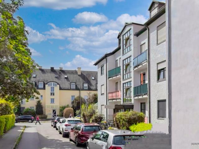 Viel Licht, viel Platz, viel Potenzial – Maisonette in Dachau Ost