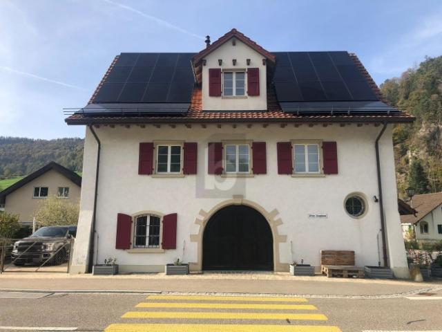 VIEL PLATZ MIT CHARME MÖBLIERT