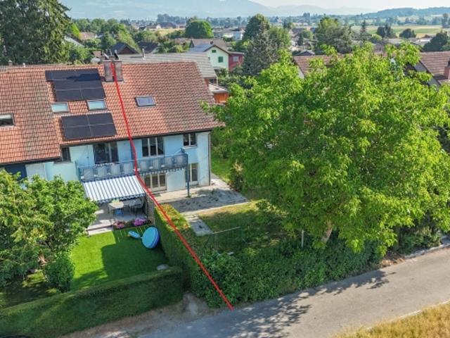 Viel Platz für die ganze Familie 6.5 Zimmer Reiheneckhaus mit Blick ins Grüne