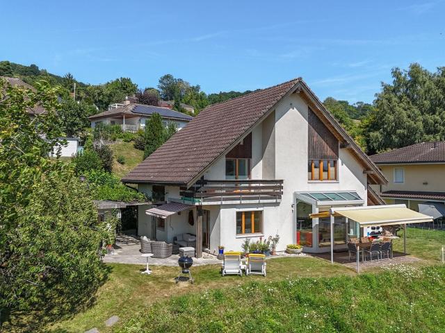Viel Platz, viel Grün, viel Weitsicht Ihr Zuhause nahe Solothurn