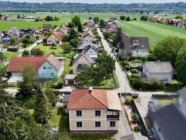 Viel Raum für Ideen: Großes Haus mit Grundstück, Bestand und Entwicklungspotenzial in Werndorf!