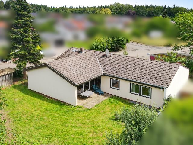 Viel, viel Haus fürs Geld! Und jede Menge Grün drum rum