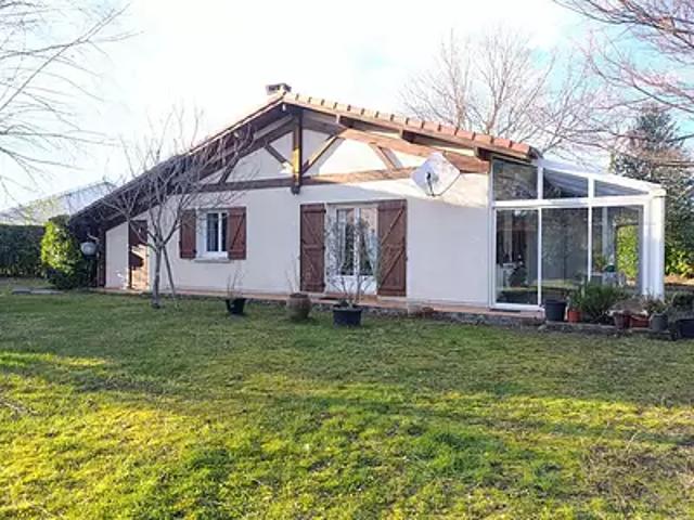 Vielle Saint Girons 40560 Achat / Vente maison 4 pièces t4 au dernier étage cave