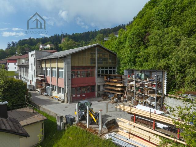 Vielseitig nutzbare Gewerbe, Lager, und Industrieflächen