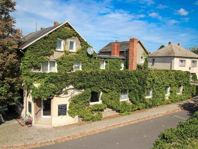 Vielseitig nutzbares Wohn und Geschäftshaus in zentraler Lage von Weinböhla