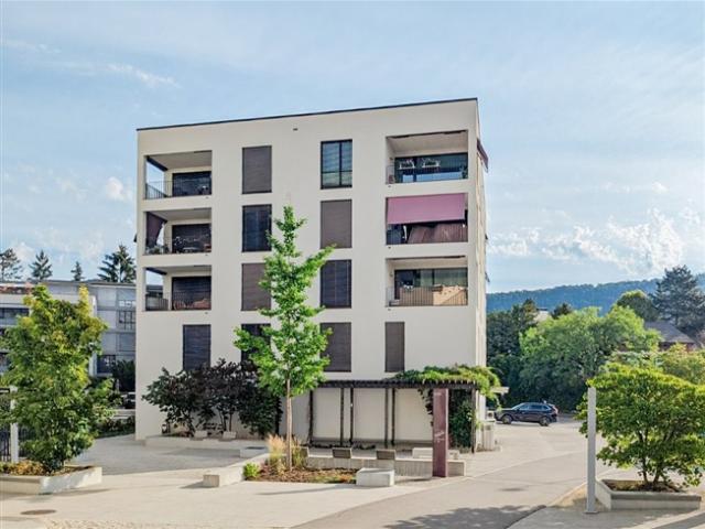Vielseitige Gewerberäumlichkeit an Toplage in Liestal