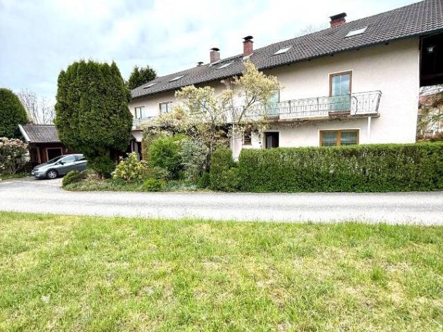 Vielseitige Lebenskonzepte, weitläufiges MFH ideal für Natur /Pferdeliebhaber + Acker + Gewerbe