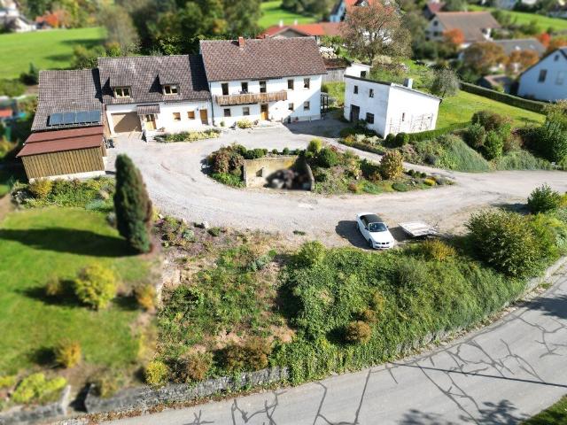 | Vielseitige Lebenskonzepte | Hofstelle mit Bauplätzen Ideal für Natur und Pferdeliebhaber
