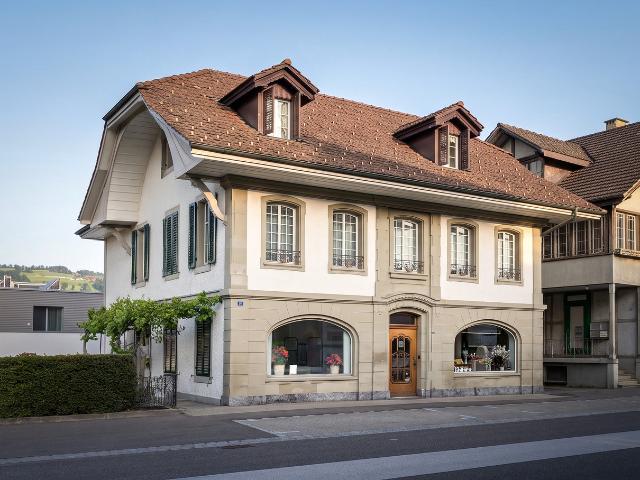 VIELSEITIGE LIEGENSCHAFT IN MÜNSINGEN