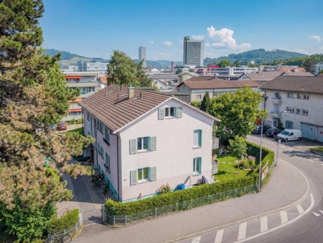 VIELSEITIGES MEHRFAMILIENHAUS MIT ATTRAKTIVER RENDITE