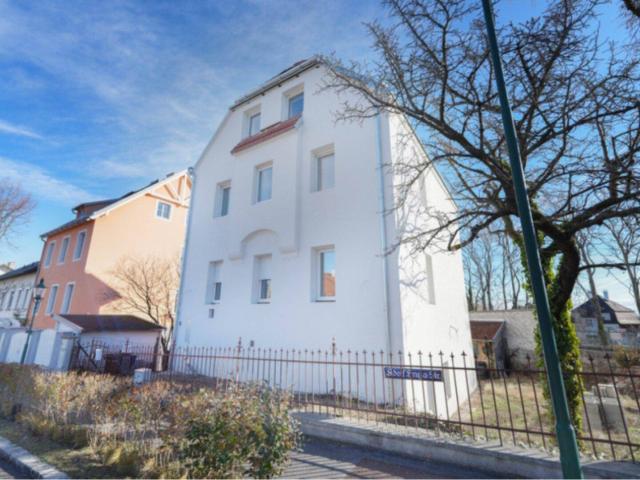 Vielseitiges Mehrfamilienhaus/Zinshaus mit Garten in Brunn am Gebirge