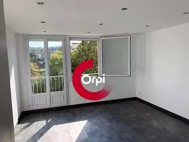 Vienne 38200 Achat / Vente appartement 3 pièces t3 cave balcon