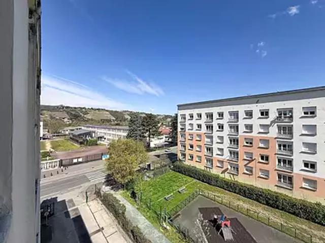 Vienne 38200 Achat / Vente appartement 4 pièces t4 au dernier étage cave