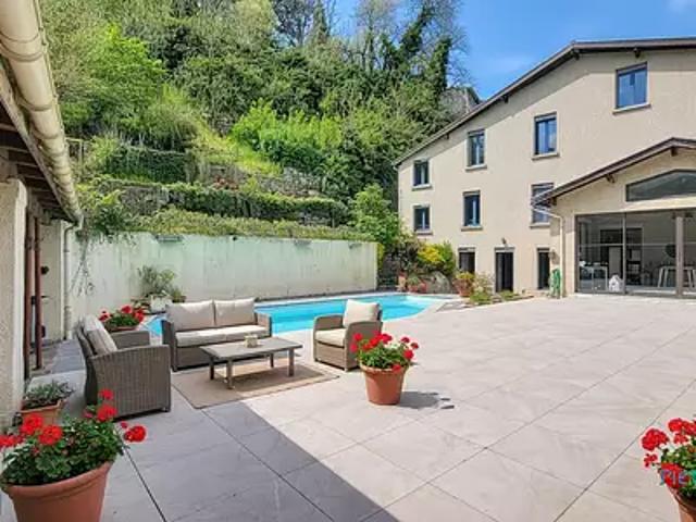 Vienne 38200 Achat / Vente maison 7 pièces t7 piscine terrasse