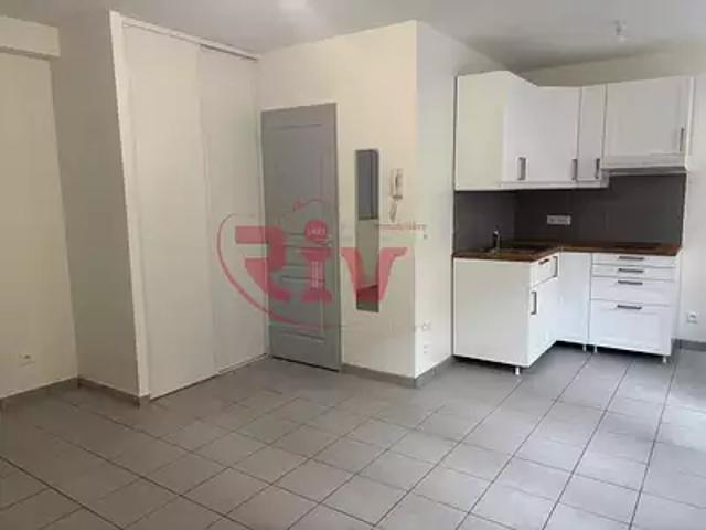 Vienne 38200 Location appartement 1 pièce t1