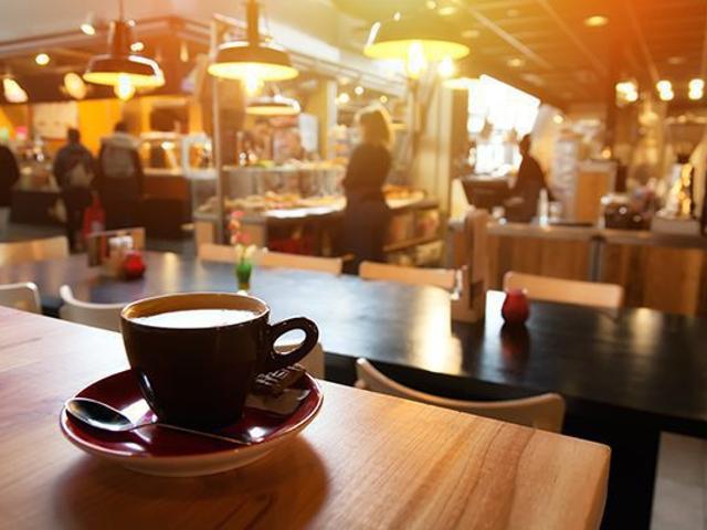 VIENNE 86: COFFEE SHOP SUR PLACE A EMPORTER PATISSERIE EPICERIE BRUNCH