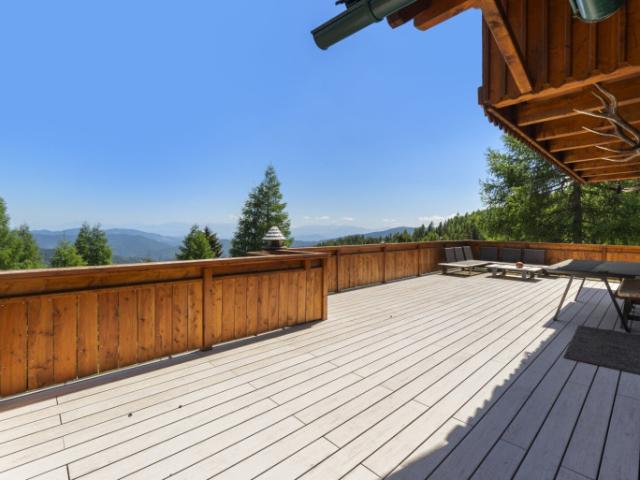 Vier Jahreszeiten & Ein Zuhause – exklusives Pisten Chalet auf der Hochrindl mit Wellness & Panoramaterrasse