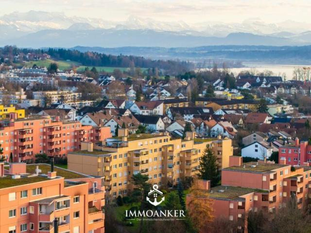 Vier Zimmer. Ein See. Unzählige Glücksmomente 4.0 Zimmerwohnung in Greifensee