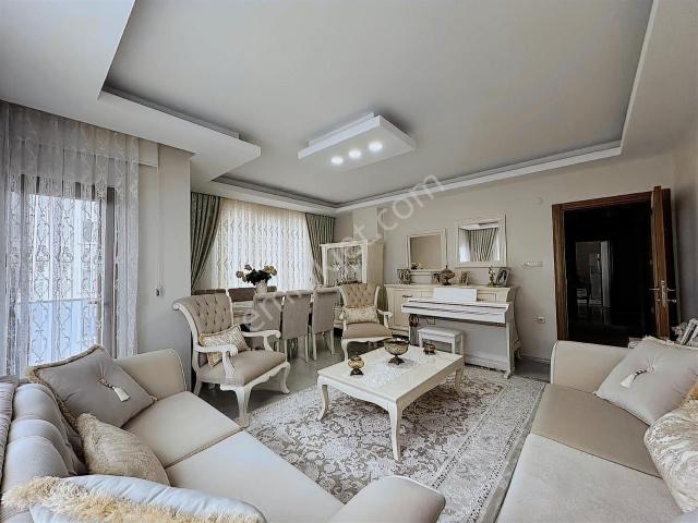 Viera Evleri Satılık 3+1 Bakımlı Daire