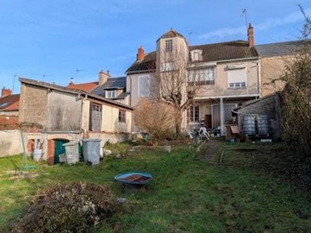 Vierzon Bien à fort potentiel Emplacement idéal