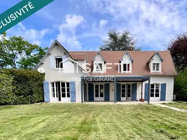 Vierzon 18100 Achat / Vente maison 8 pièces t8 piscine terrasse