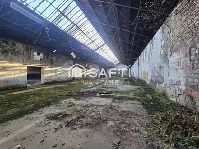Vierzon 18100 Achat / Vente divers 12 pièces parking