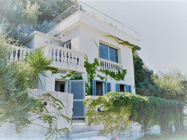 Vieste villa con giardino vicino al mare