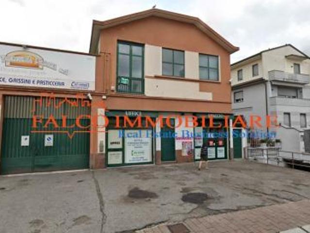 VIGEVANO, VIA VERDI 26 VENDESI IMMOBILE COMMERCIALE 2.200 MQ ca CON POSSIBILE CONVERSIONE A RESIDENZIALE