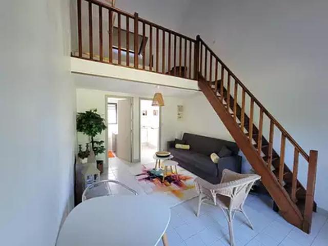 Viglain 45600 Location appartement 2 pièces t2 terrasse