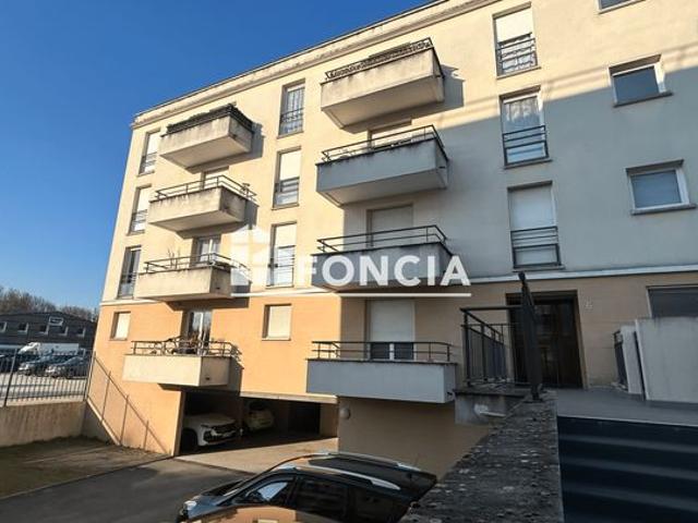 VIGNEUX SUR SEINE F2 de 50m2 vendu loué