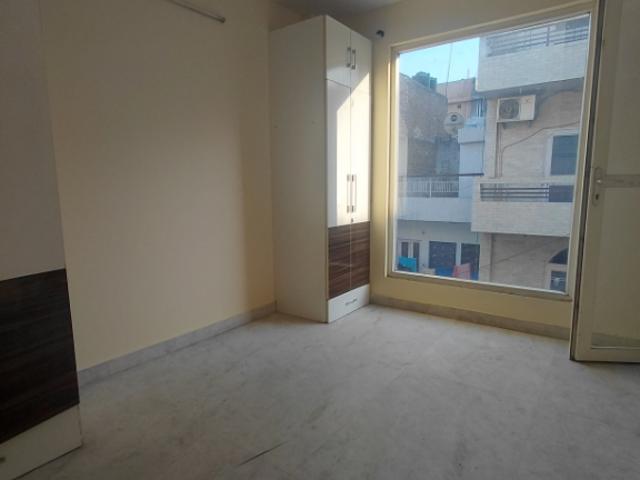 Vikas Puri, West Delhi 2 Bedroom 800 Sq. Ft. Builder Floor in Vikas Puri Delhi Listing ID: #10394